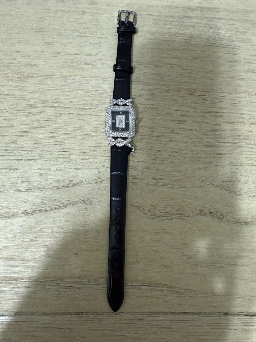Victoria Wieck Crystal Accent Watch - Picture 3 of 6